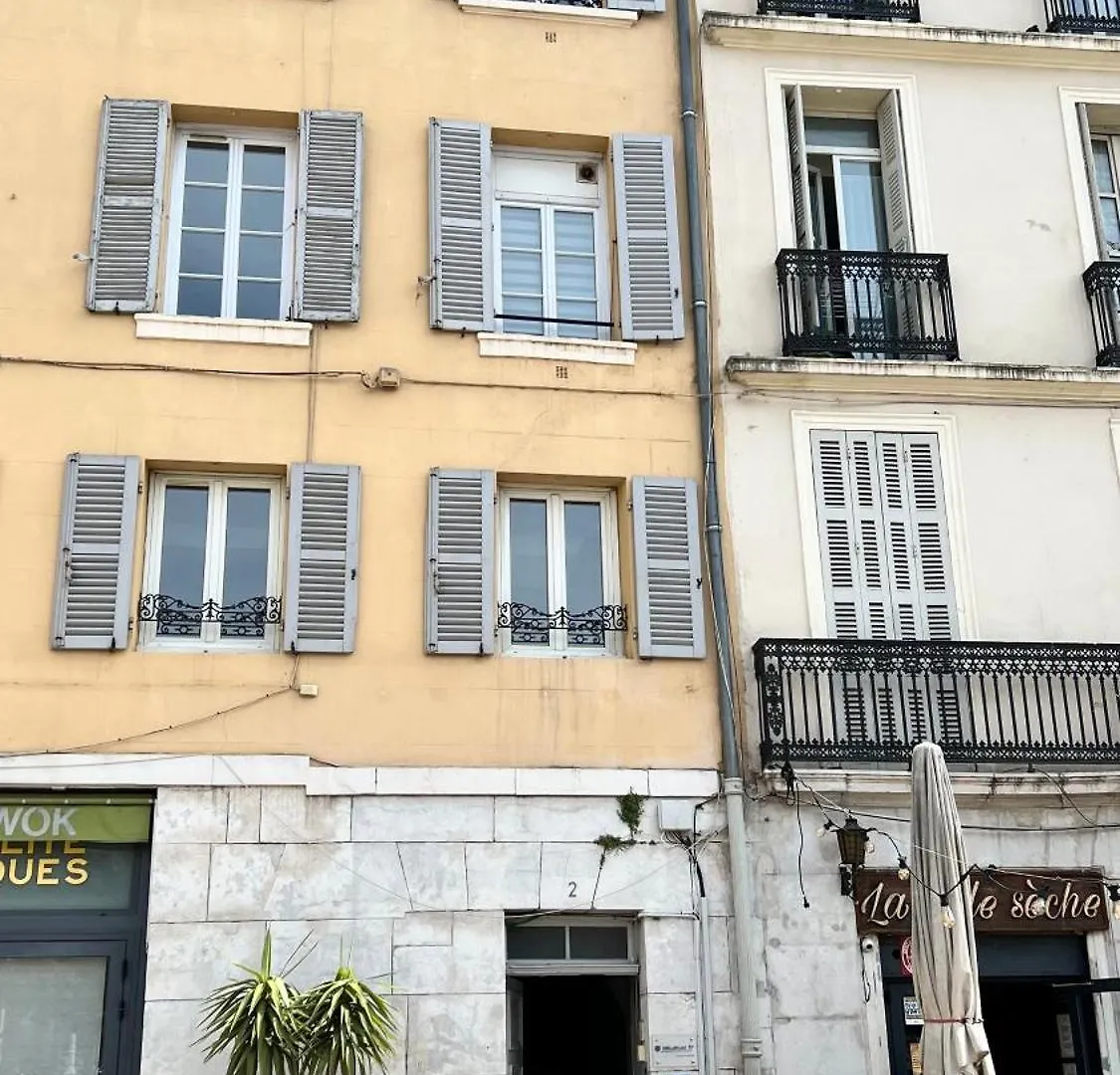 Grand Appartement 3 Chambres - Centre Toulon Frankrike